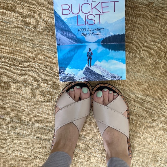 Free people & Neiman Marcus BNWT Lola Cruz Nude Statement flat sandal 🔥🌈 - Picture 4 of 12